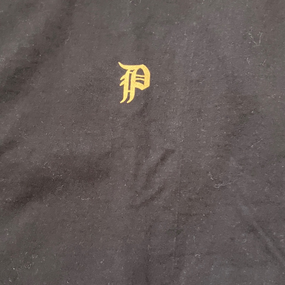Phantogram Tee with Skull Design on the back. 2XL. NWOT. - Picture 2 of 4